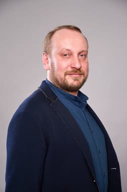 Александр Черкасов